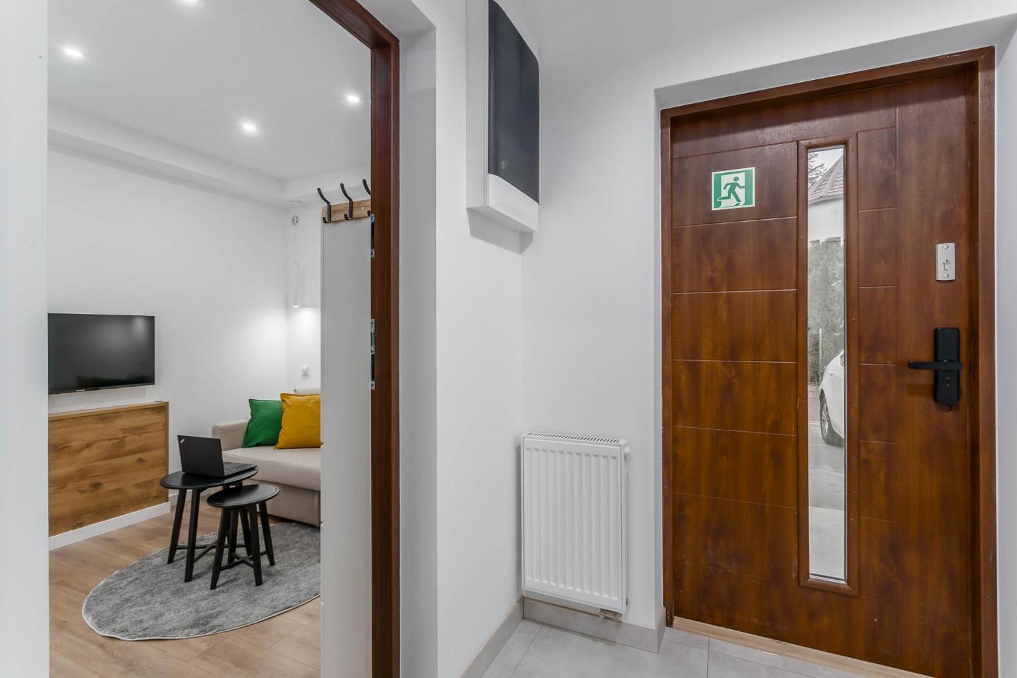 Jozefoslaw Chill Apartments Warszawa Piaseczno מראה חיצוני תמונה